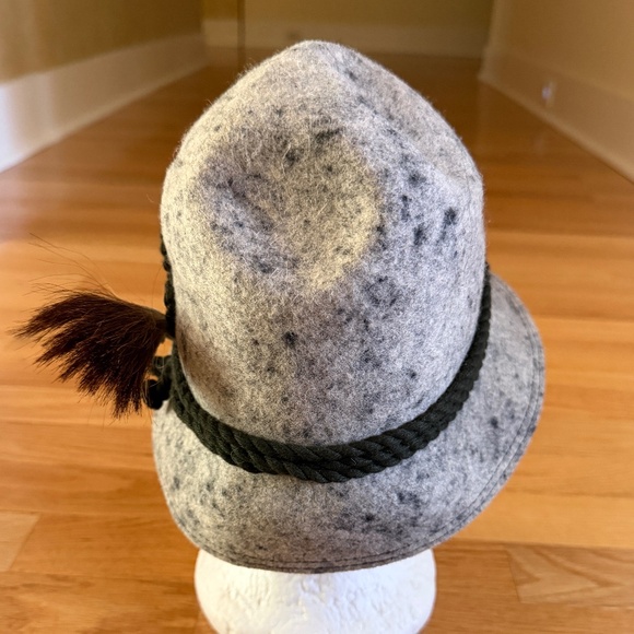 Vintage Wool Bavarian Oktoberfest Hat Gray Youth Size - Picture 6 of 14